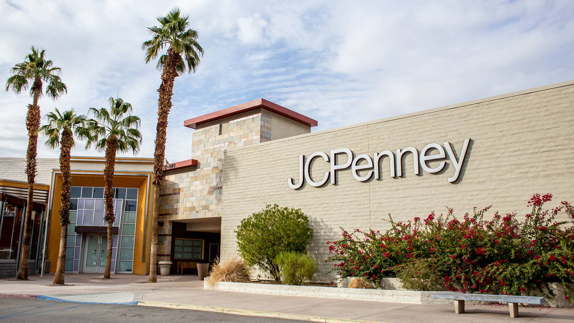 JCPenney storefront exterior store front